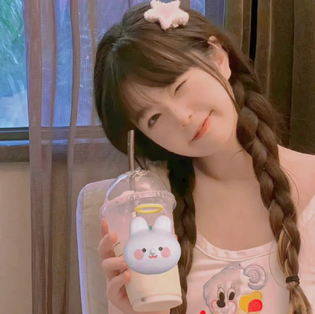 茱莉小姐